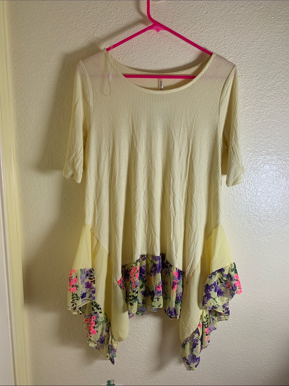 NWT mittoshop Pale Yellow Handkerchief-Hem Tunic, Size L